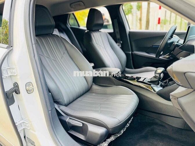 Peugeot 2008 GT Line 1.2 AT sản xuất 2022