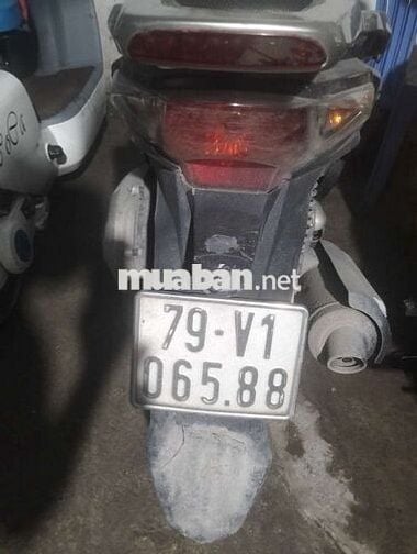 Nhà dư xe nên cần thanh lý ạ