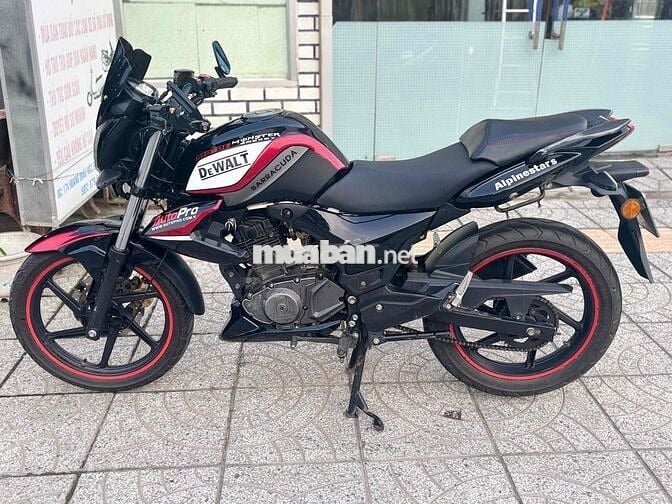 Môto benelli TNT 150 2017,xe sạch đẹp,máy chất êm