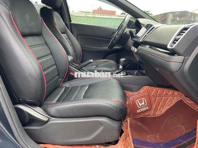 Honda City 2022 RS - 80000 km