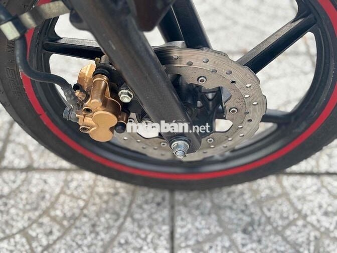 Môto benelli TNT 150 2017,xe sạch đẹp,máy chất êm