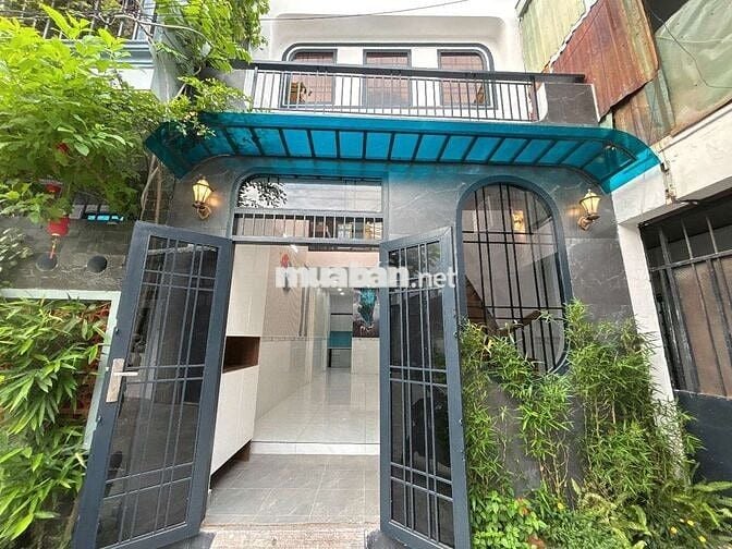 BÁN NHÀ LÊ VĂN KHƯƠNG QUẬN 12 NGAY CHỢ THIẾC HẺM XE HƠI NHÀ MỚI 4 TỶ