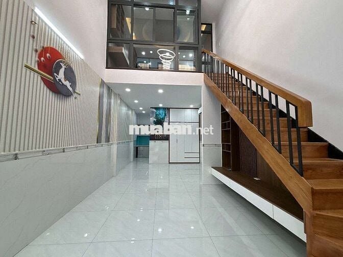 BÁN NHÀ LÊ VĂN KHƯƠNG QUẬN 12 NGAY CHỢ THIẾC HẺM XE HƠI NHÀ MỚI 4 TỶ