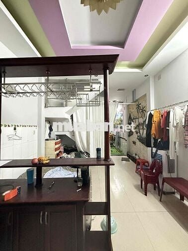 NHÀ ĐẸP GẦN CÔNG VIÊN LÀNG HOA – 68M2 - 3 TẦNG BTCT – 4PN - Ô TÔ NGỦ T