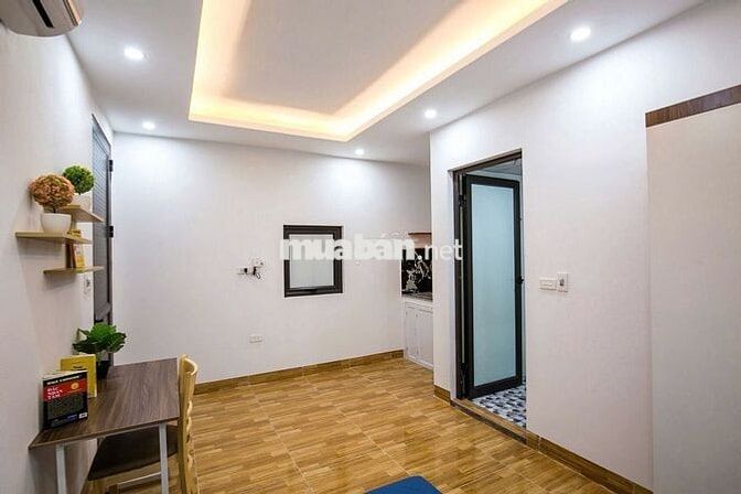 NGAY NGÃ TƯ VẠN PHÚC-TỐ HỮU - STUDIO NGAY MẶT ĐƯỜNG LỚN OTO ĐỖ CỬA