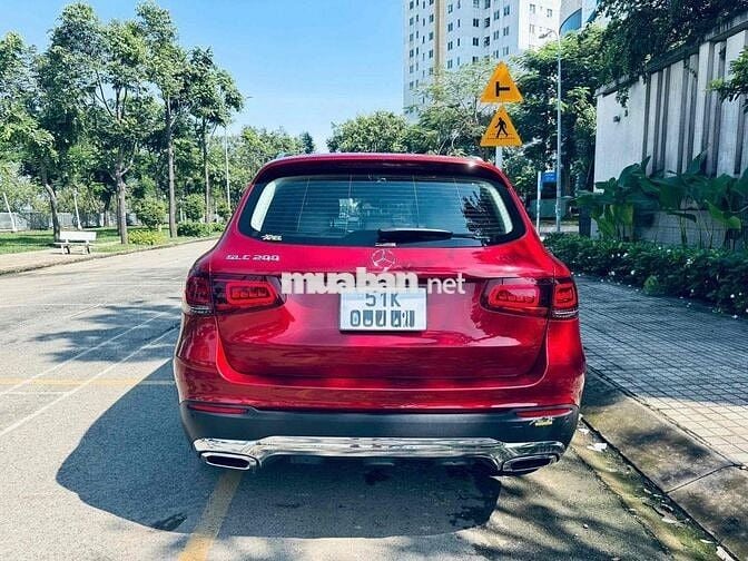 Mercedes Benz GLC 2021 200 - 101000 km