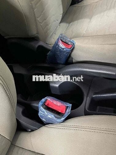 Kia Rio 2015 1.4 AT Sedan - 80000 km