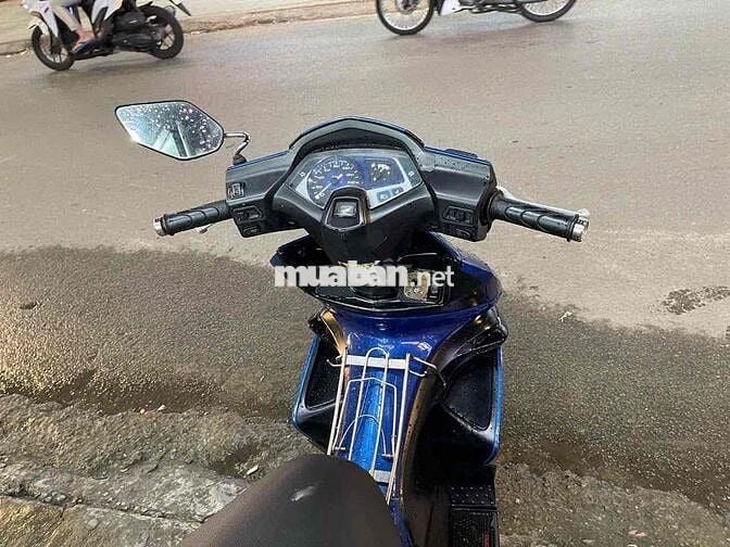 AIR BLADE XĂNG CƠ – LÊN ÁO THÁI ĐẸP