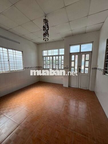 NHÀ RỘNG 4*30, TRỆT 2 LẦU, 4PN, SÂN XE HƠI, GẦN NGÃ TƯ GA