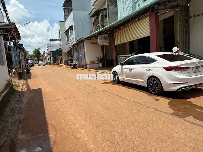 💥 Lô góc 2 mặt tiền đường Lê thị Riêng - Cách Lê Duẩn chỉ 30m 💥
💰