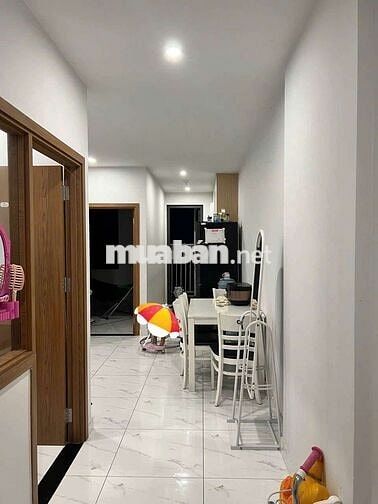 (7587) star tower, 55,6 m² sổ hồng 1,3 tỷ. Ép giá được 1,2 tỷ