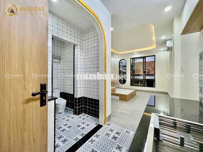 CĂN HỘ CAO CẤP BAN CÔNG/CỬA SỔ FULL NỘI THẤT - NHÀ ĐẸP - NGAY GA T3