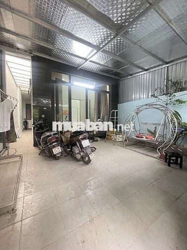 BÁN NHÀ CHDV Q12 - 4 TẦNG ĐẸP LUNG LINH - DT KHỦNG - GIÁ CỰC TỐT