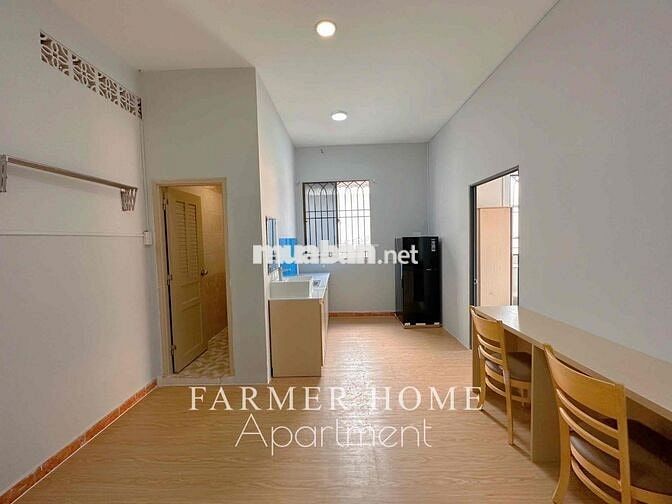 Cho Thuê Căn Hộ 2pn1wc Rộng Ban Công Lớn Máy Giặt Riêng Ở CMT8 Quận 3