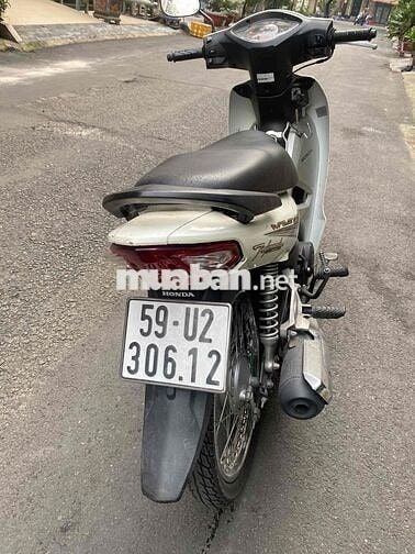 xe chính chủ sang tên : xe chất mọc nguyên zin: