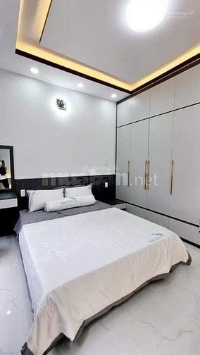 CHỦ KẸT TIỀN BÁN GẤP NHÀ ĐƯỜNG CAO THẮNG 2 TẦNG, SHR, GIÁ CHỈ 5 TYXX