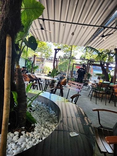 SANG LẠI QUÁN CAFE ĐANG KINH DOANH