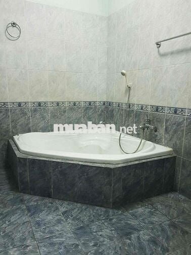 Cho Thuê Nhà Mặt Tiền Trường Chinh Gần An Sương