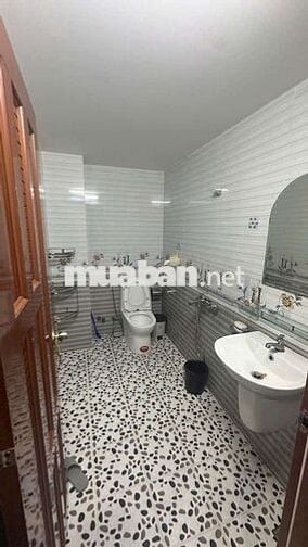 Full nội thất 4x15m đường 8m thông tth15 vào ở ngay