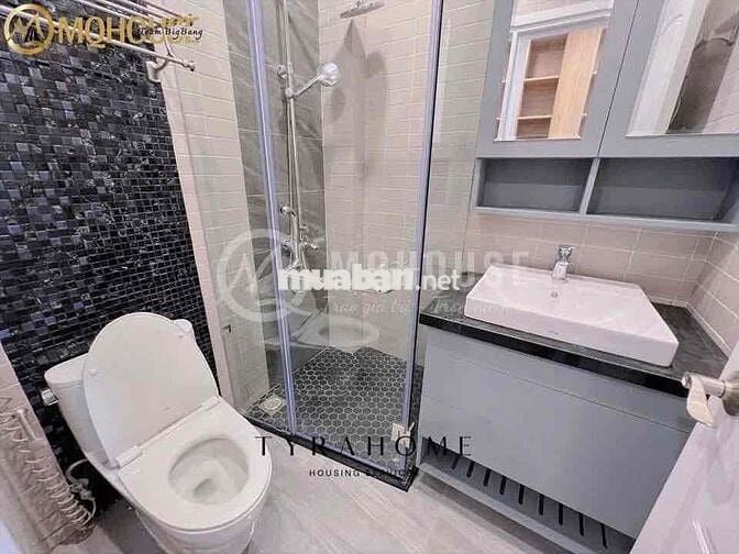 CHO THUÊ PHÒNG TRỌ CAO CẤP 1PN Q1 – FULL NỘI THẤT – CÓ THANG MÁY