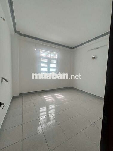 Cần cho thuê gầp nhà khu vực an sương DT 4x16 1 trệt 2lầu 4PN 3WS