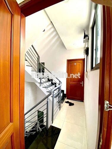 Studio 30m2 fullNT Bà Lê Chân Tân Định gần đại học UEH viện ISB Quận 1