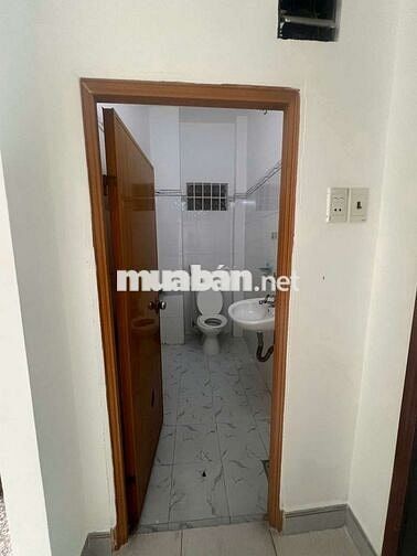 Cần cho thuê gầp nhà khu vực an sương DT 4x16 1 trệt 2lầu 4PN 3WS
