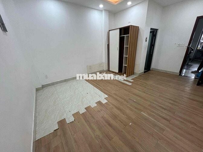 PHÒNG CHO THUÊ, RỘNG NGAY CÔNG VIÊN HOÀNG VĂN THỤ - TÂN BÌNH