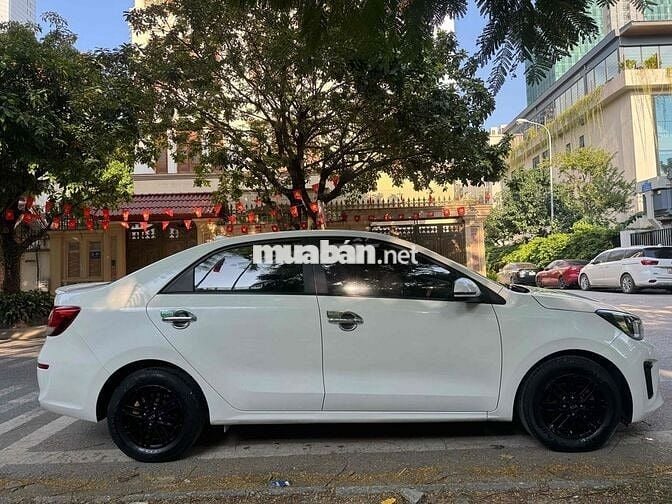Kia Soluto 2021 1.4 AT siêu hợp lý trong tầm giá