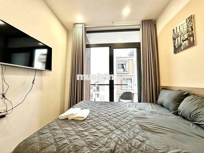 CĂN 1PHÒNG NGỦ BANCOL SIÊU TO, TÁCH BẾP. NGAY KHU ĂN UỐNG ĐA DẠNG