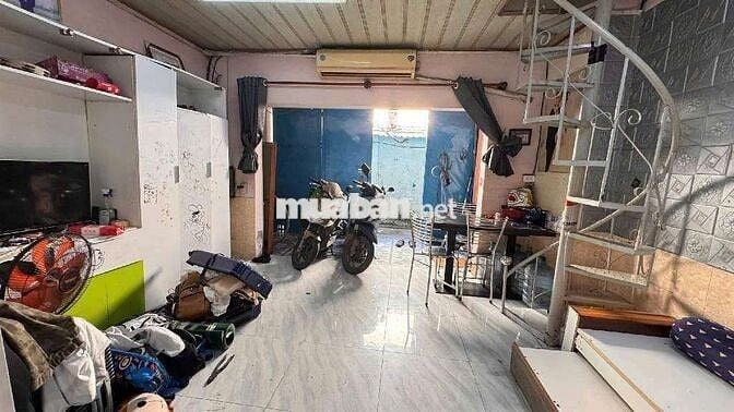 NHÀ CẤP 4 34M2 SHR CÁCH MT HUỲNH TẤN PHÁT CHỈ 2 CĂN KẾ CẦU PHÚ XUÂN