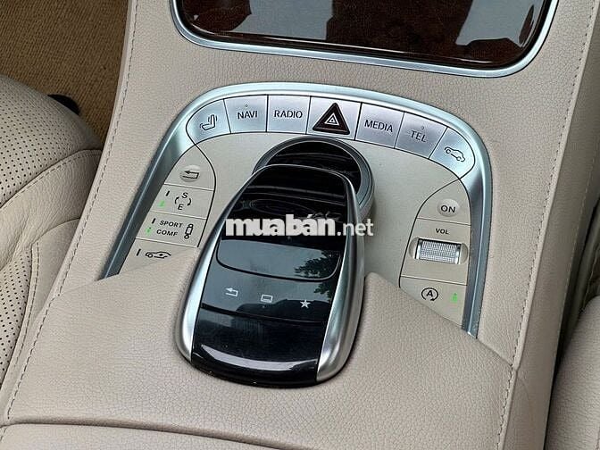 Mercedes Benz R Class 2015  - 70000 km