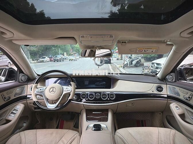 Mercedes Benz R Class 2015  - 70000 km