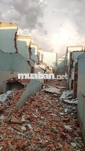 BÁN ĐẤT MẶT TIỀN XXT30, HÓC MÔN, 10X40 THỔ CƯ 100%