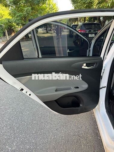 Kia Soluto 2021 1.4 AT siêu hợp lý trong tầm giá
