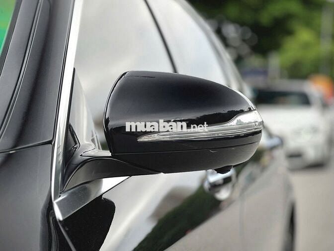 Mercedes Benz R Class 2015  - 70000 km