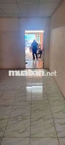 Nhà mặt tiền, gác lửng, 2pn, 1 wc