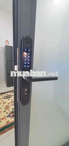 CHO THUÊ CĂN 2 PHÒNG NGỦ, BAN CÔNG GẦN BỆNH VIỆN TÂM ANH, SÂN BAY