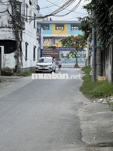 CHÍNH CHỦ ĐANG KẸT TIỀN BÁN GẤP NHÀ C4 128M2 LÊ LỢI TÂN HIỆP HÓC MÔN