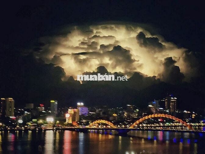 CĂN GÓC MONARCHY 2PN , view sông hàn, pháo hoa cực đẹp - 4,8 TỶ