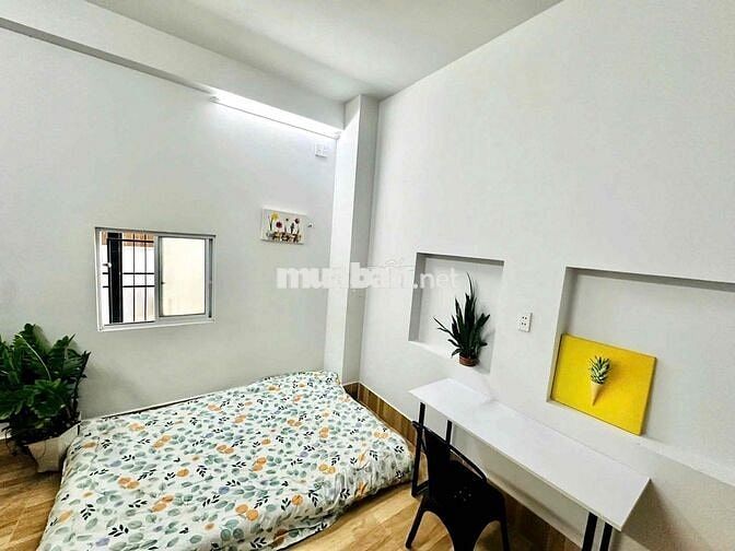 PHÒNG ĐẦY ĐỦ NỘI THẤT, THANG MÁY, BẢO VỆ NGAY NGÃ TƯ PHÚ NHUẬN