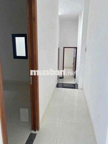 cho Thue nha 1t2l p hoá an d xe hơi rộng rãi 3 p ngủ khu vực an ninh