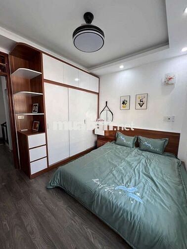 Giảm chào 500 triệu bán nhà Ngô Quyền Hà Đông 36m, 4 tầng ô tô 9 tỷ 3