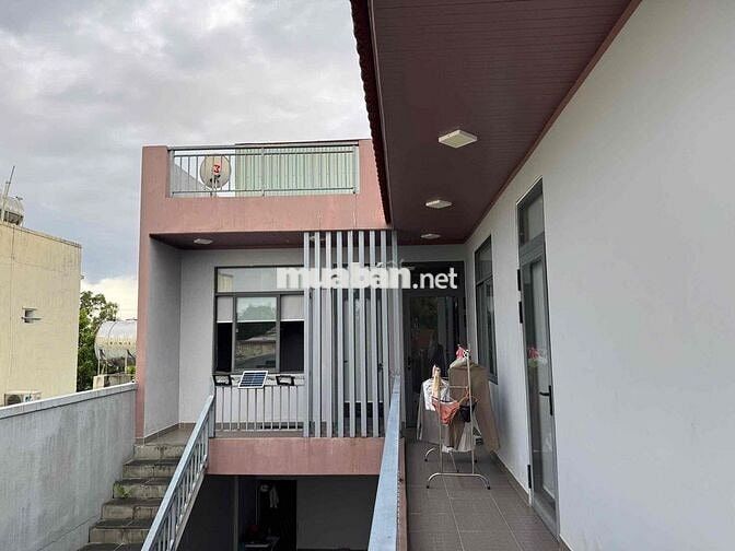 bán căn biệt thự Trần thủ độ gần Hội An  dt 450m2 đất ở có nhà yến