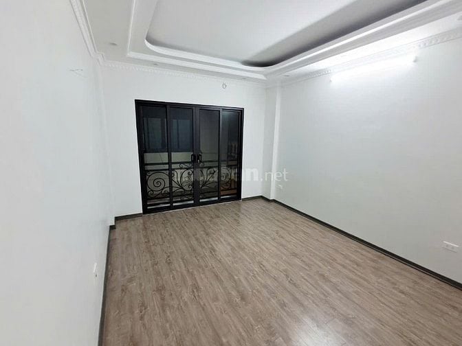 9,25 tỷ-38M2 - 5 TẦNG THANG MÁY - NHÀ MỚI GẦN PHỐ -ĐẠI LA-PHỐ VỌNG