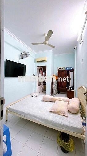 khu 20 thước nhà lô Q4 (mình môi giới)