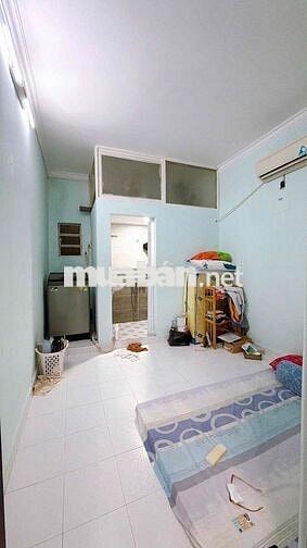 khu 20 thước nhà lô Q4 (mình môi giới)