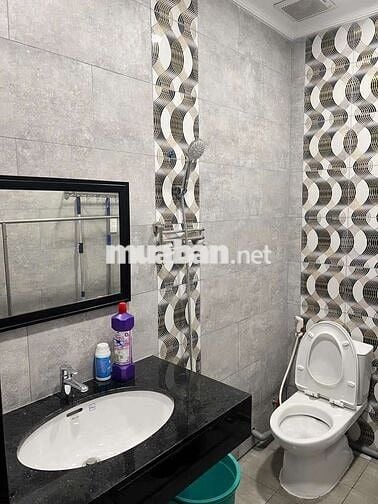 Nhà mới tinh cho thuê, hẻm 123 Phan Văn Hớn. Có 2pn,3wc