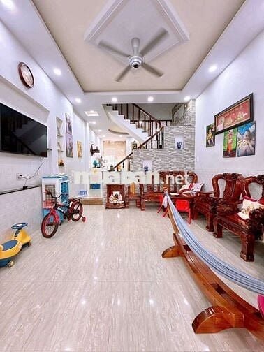 NHÀ TRỆT LẦU RỘNG RÃI - HẺM 379 TRẦN QUANG DIỆU