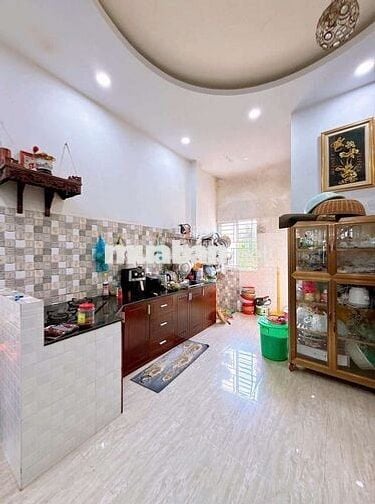 NHÀ TRỆT LẦU RỘNG RÃI - HẺM 379 TRẦN QUANG DIỆU